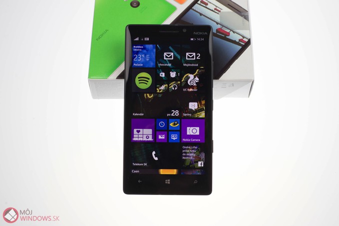 Nokia Lumia 930-1