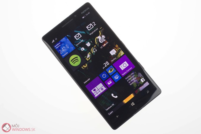 Nokia Lumia 930-10