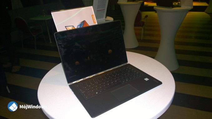 Lenovo Yoga 900