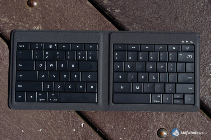 Microsoft Universal Foldable Keyboard