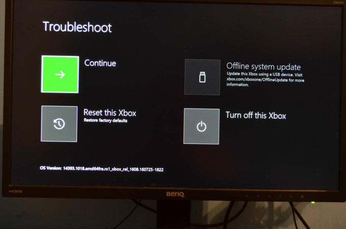 Ako obnoviť systém na konzole Xbox One 
